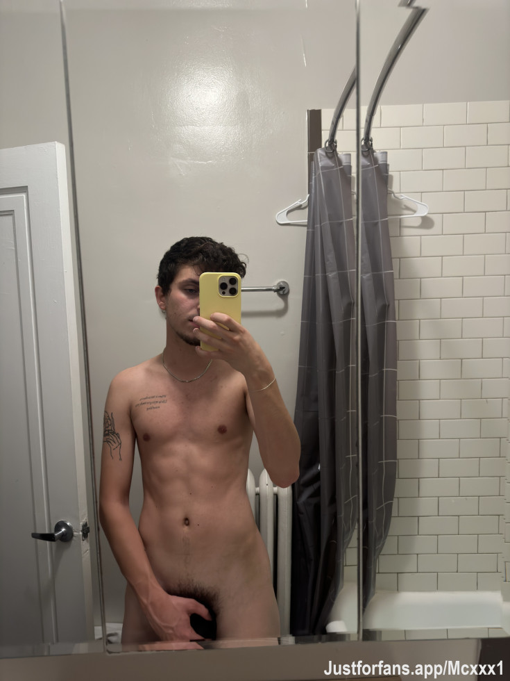 Welcome to my page!! I am new to this site and can’t wait to chat it up. 😈 
For customs feel free to message me 💦