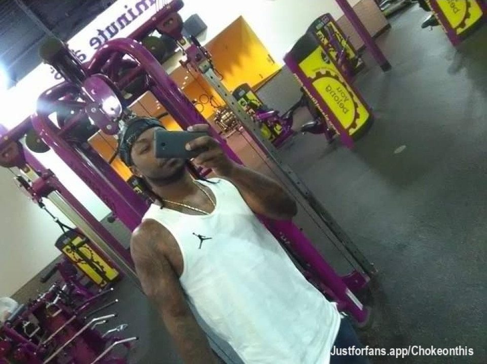 I don't come for the workout 
I came to show off this print 😝