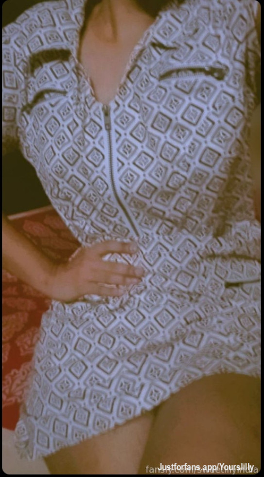 I'm in my bed. You're in your bed.
One of us is in the wrong place.
All I want is to feel your hands all over me. Do me a favour and get in my bed and cuddle me all night.
If you dream of me remember I like it rough. ⑅♡