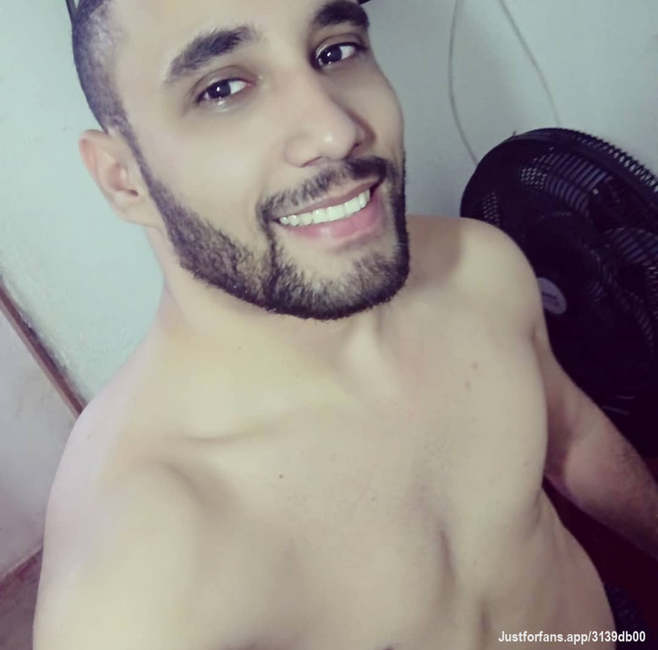 Boa noite, bebês. 
Good night, babies.
😍😍