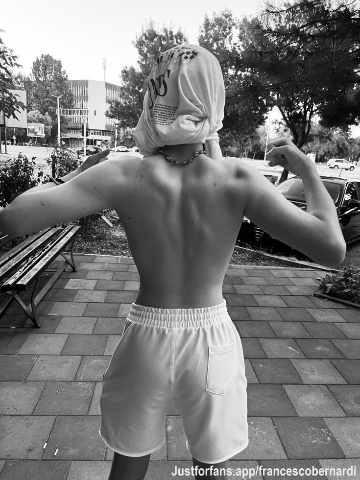 Strong enough to carry your fantasies. 🖤 This is just the view from behind… imagine the rest.

💌 Your VIP access is waiting—don’t keep me waiting.