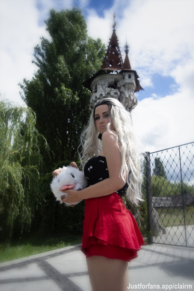 Feet pec 5$
Feet vid 10$