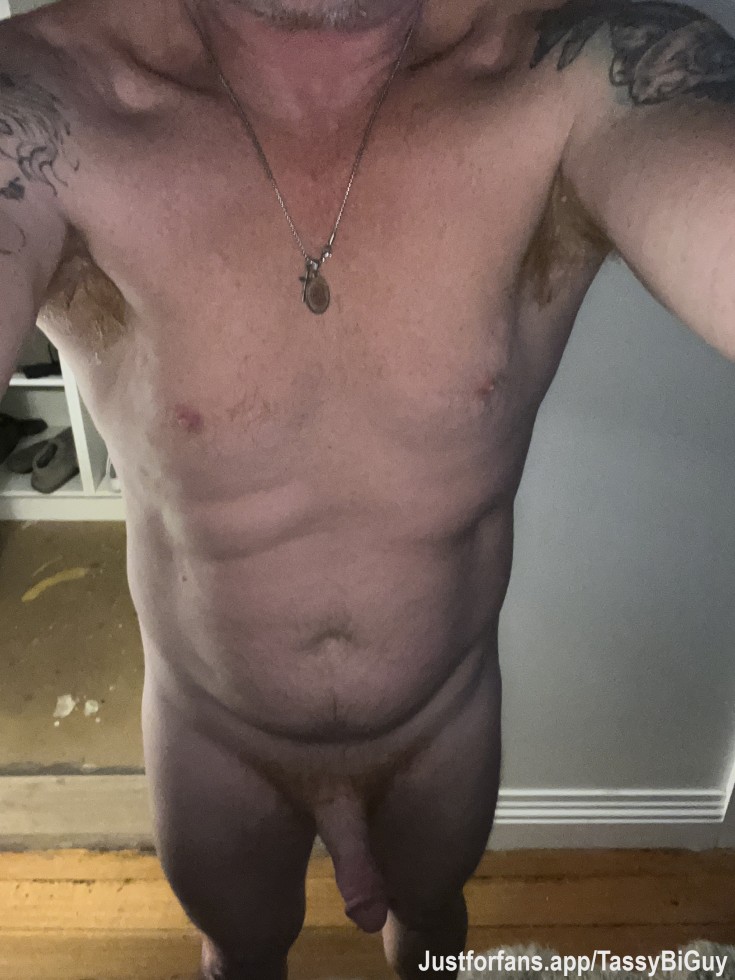 Getting horny wondering what will be the first thing I’m told to do.
Will you be the first to tell me to do something slutty?