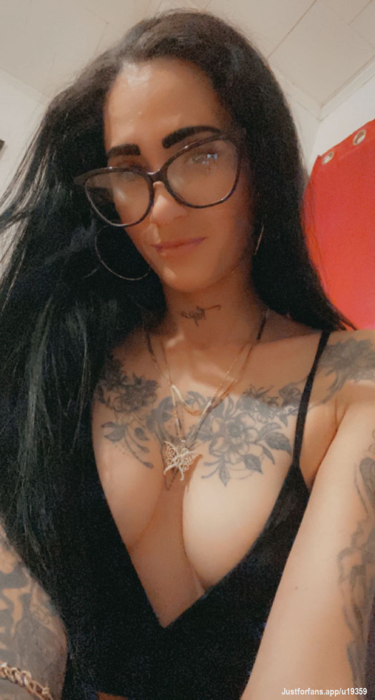 Feliz lunes babys 🥵