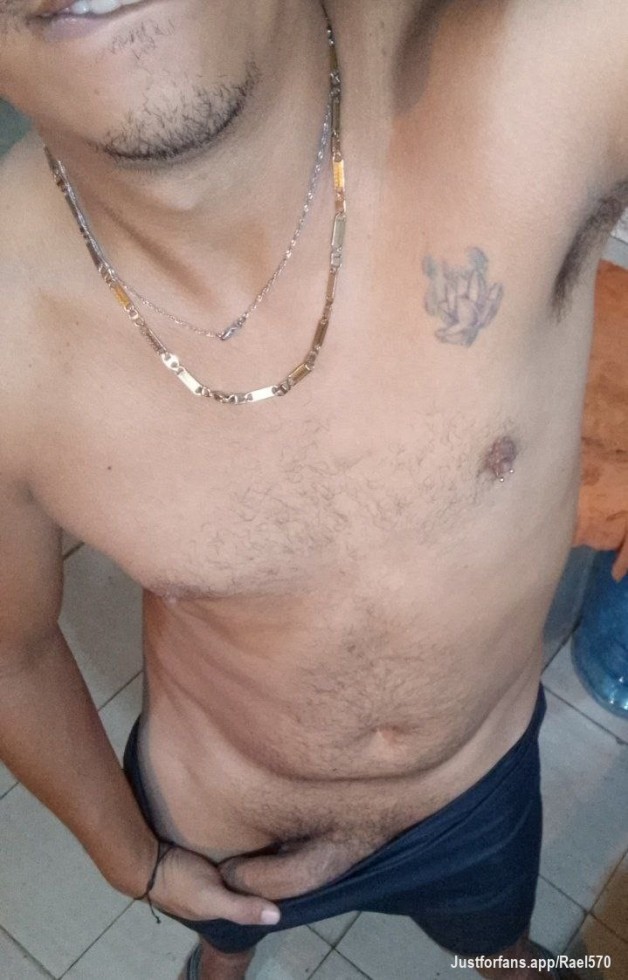 Feliz almuerzo ven suscríbete y comete este 😈