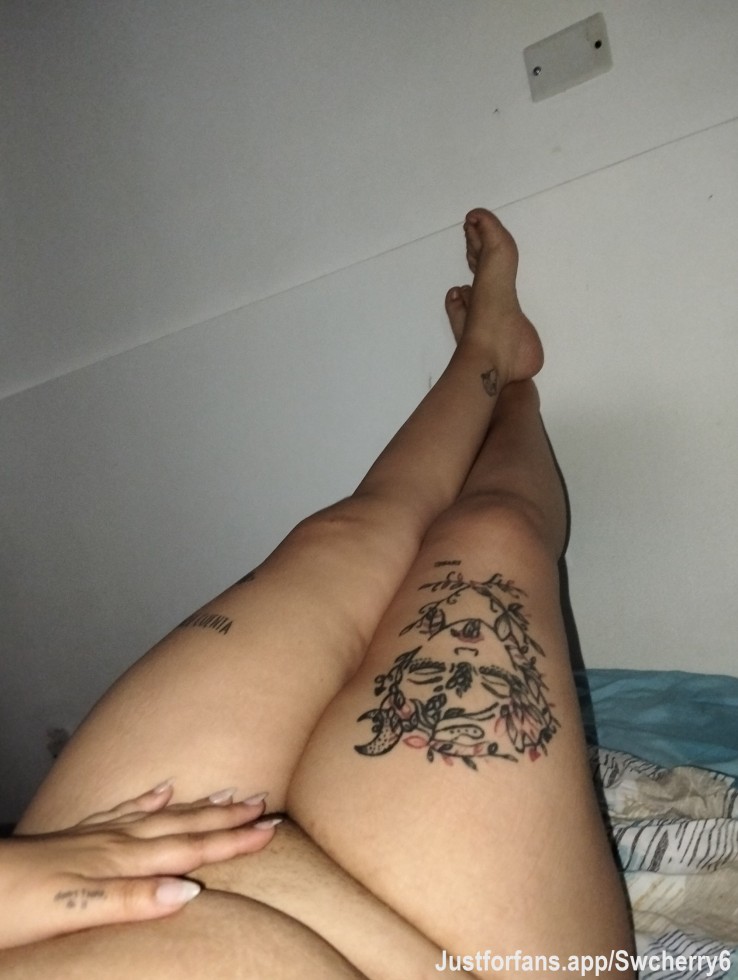 What are you doing?? Wanna play with me? 🥵