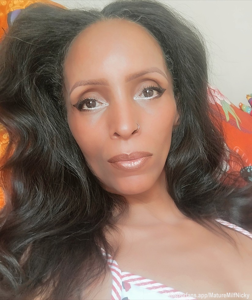 Have a placid night, loves... ✨