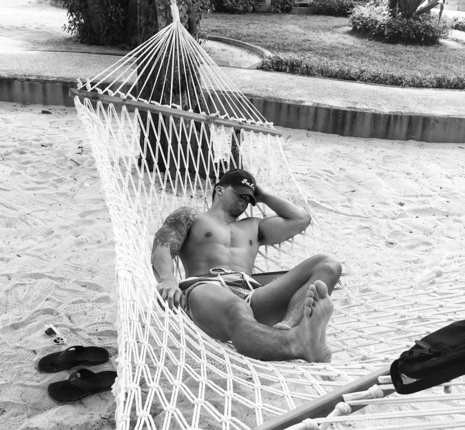 Anyone into 🦶🏽 👀