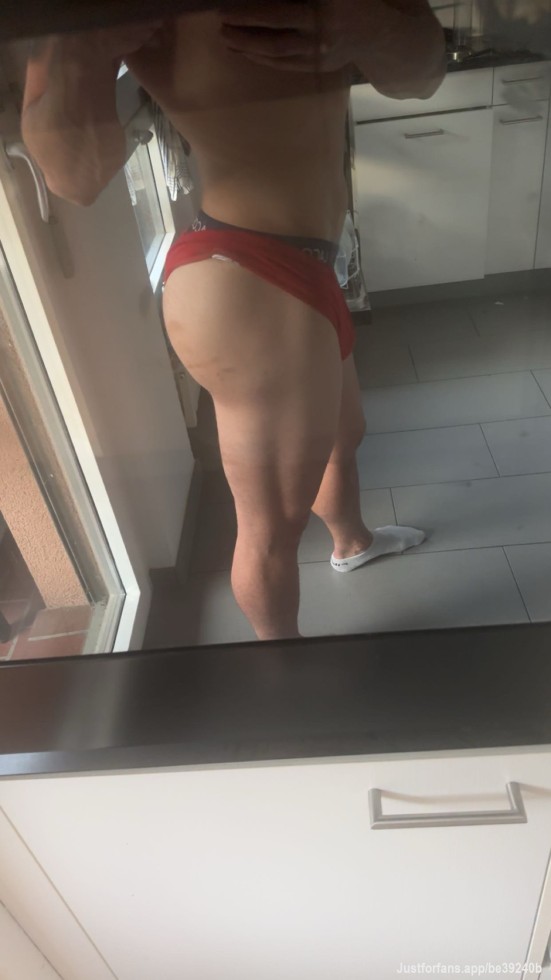 girls are jealous ;)